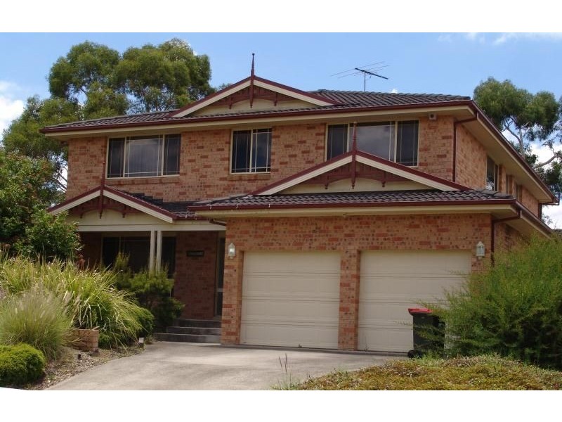 9 Angophora Court, Voyager Point NSW 2172