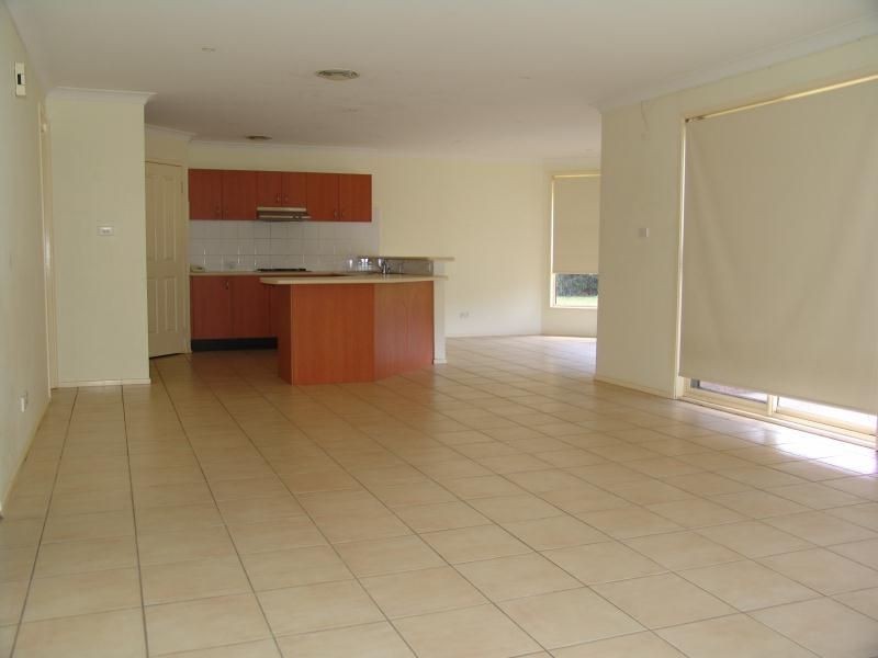 9 Angophora Court, Voyager Point NSW 2172
