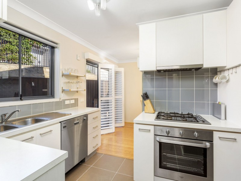 1 Whitfield Pde, Hammondville NSW 2170
