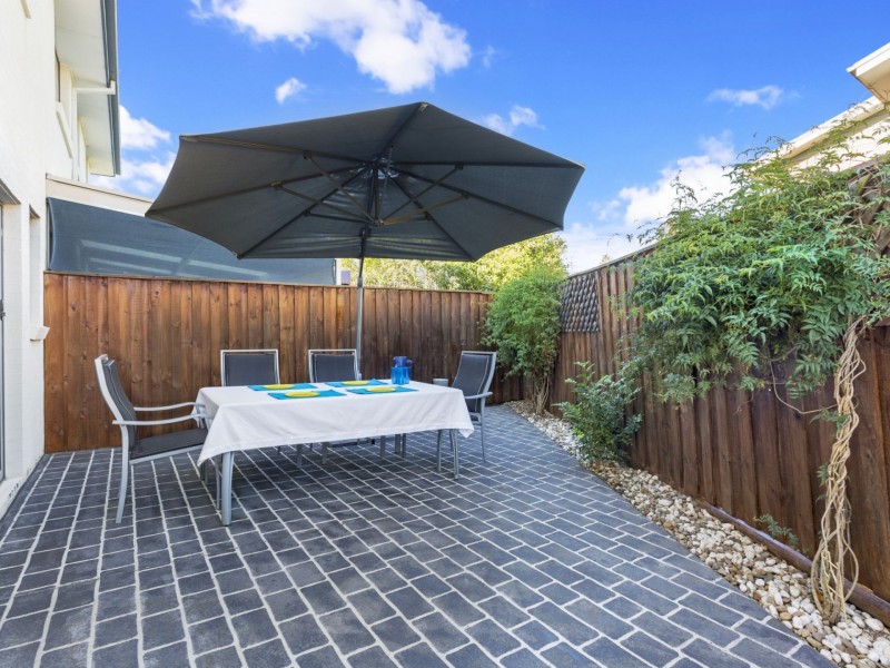 1 Whitfield Pde, Hammondville NSW 2170