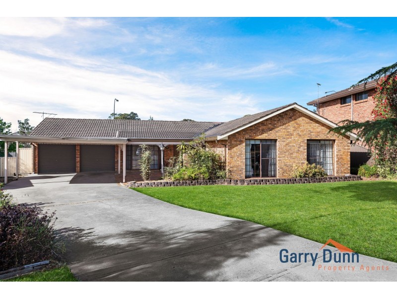 17 Malinya Crescent, Moorebank NSW 2170
