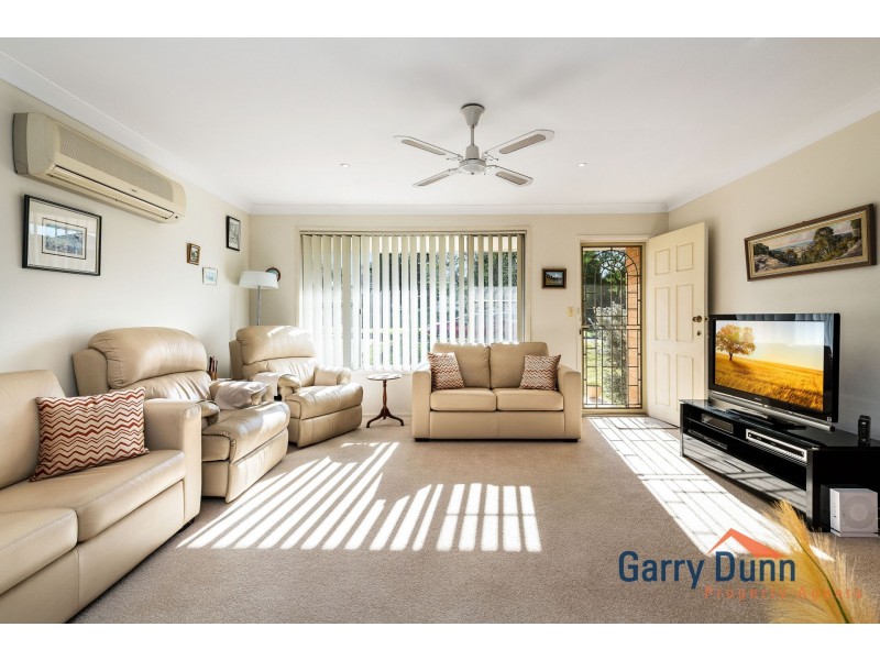92 Renton Avenue, Moorebank NSW 2170