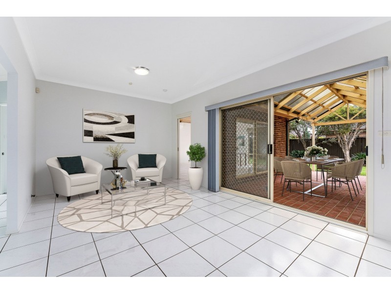 120 Daintree Drive, Wattle Grove NSW 2173