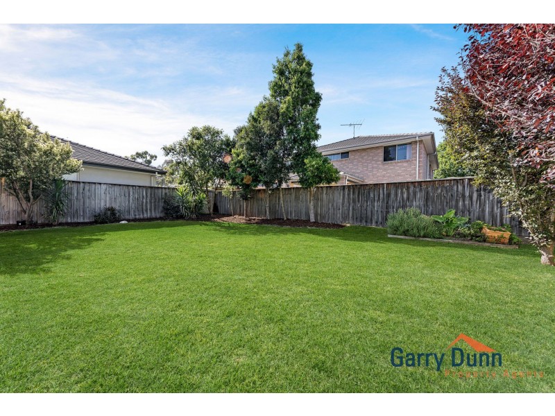 5 McKinnon Close, Holsworthy NSW 2173