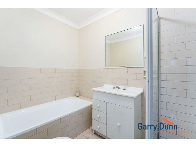 35/211 Mead Place, Chipping Norton NSW 2170