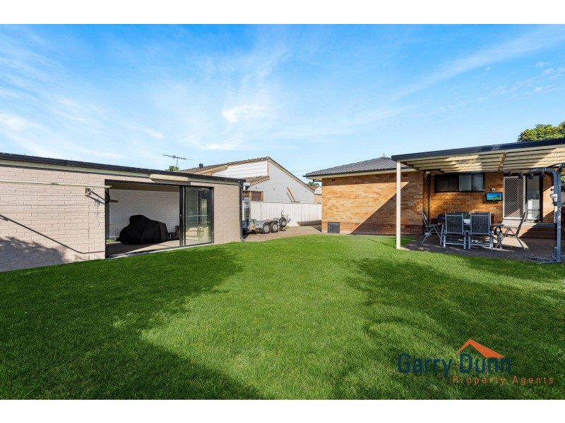 31 Bradey Avenue, Hammondville NSW 2170