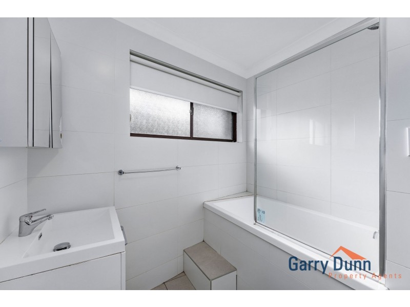 34/22-24 Remembrance Avenue, Warwick Farm NSW 2170