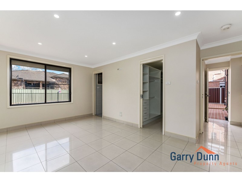 71 Ascot Drive, Chipping Norton NSW 2170