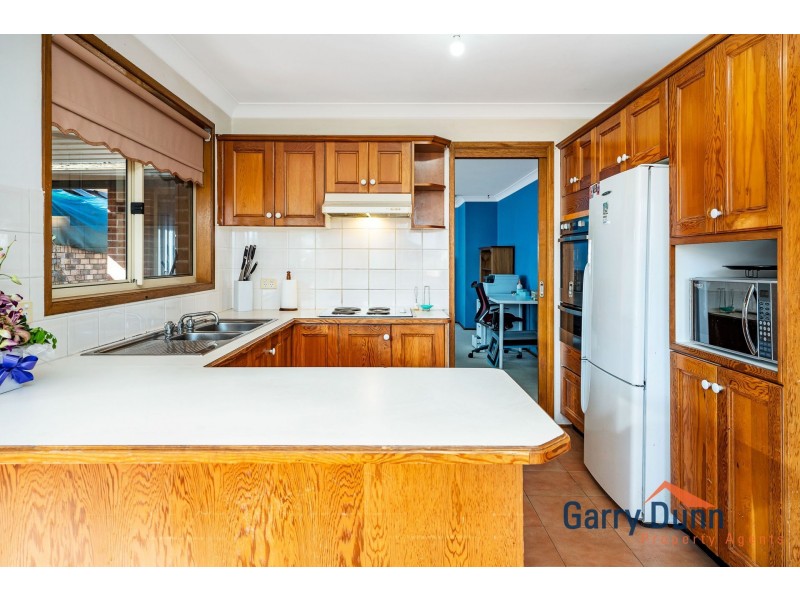 13 Gatley Court, Wattle Grove NSW 2173