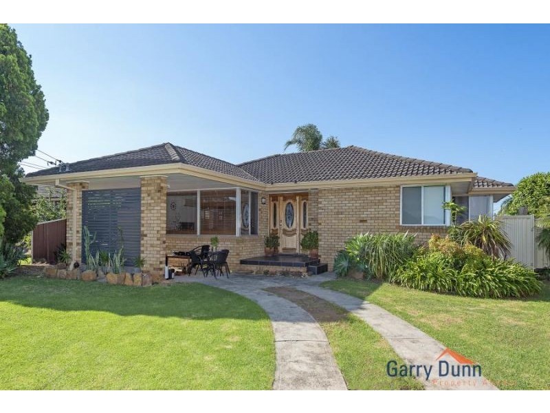 5 Spicer Ave, Hammondville NSW 2170