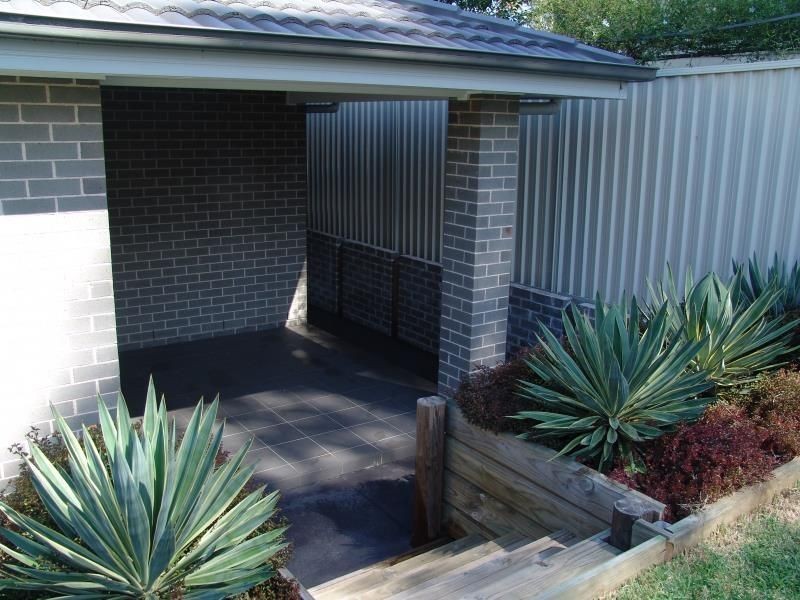 33a Ellis Crescent, Miller NSW 2168