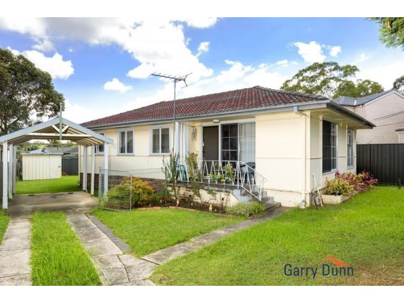 6 Gona St, Holsworthy NSW 2173