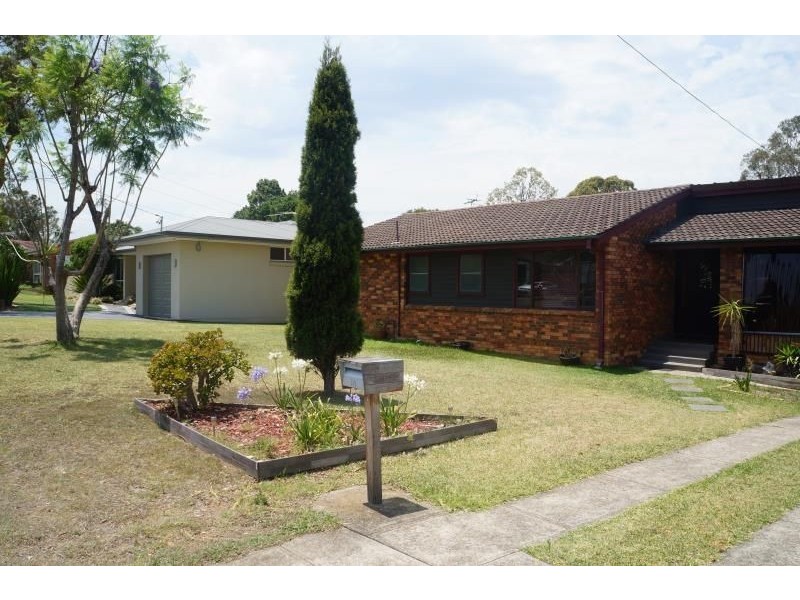 18 Wilkes Ave, Moorebank NSW 2170