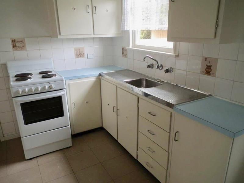 32 Mubo Crescent, Holsworthy NSW 2173