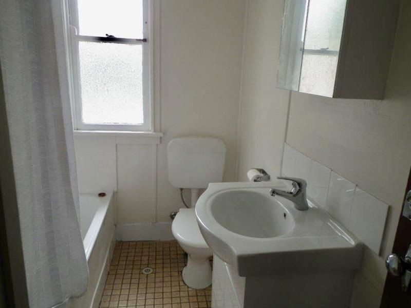 32 Mubo Crescent, Holsworthy NSW 2173