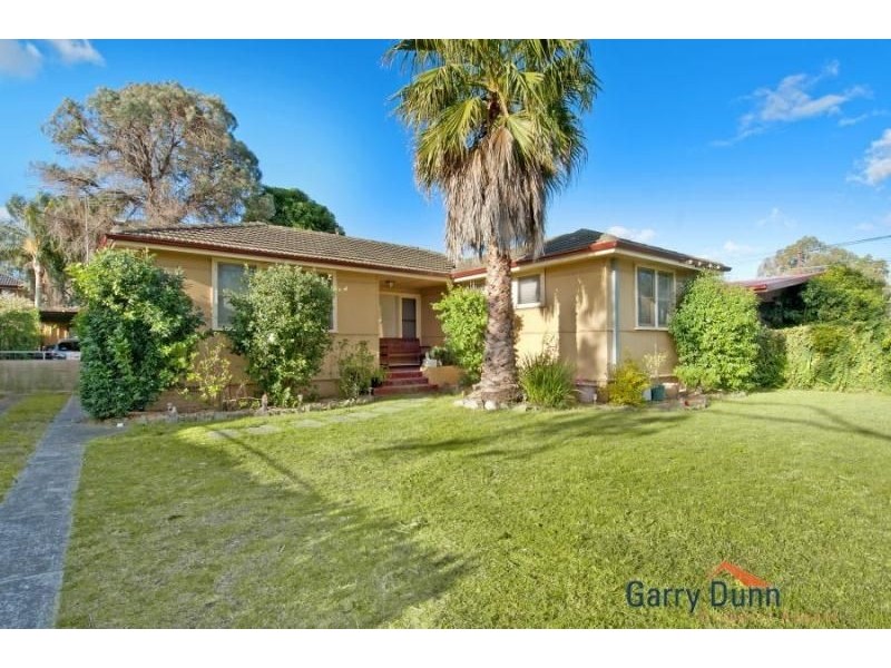 64 Mubo Crescent, Holsworthy NSW 2173
