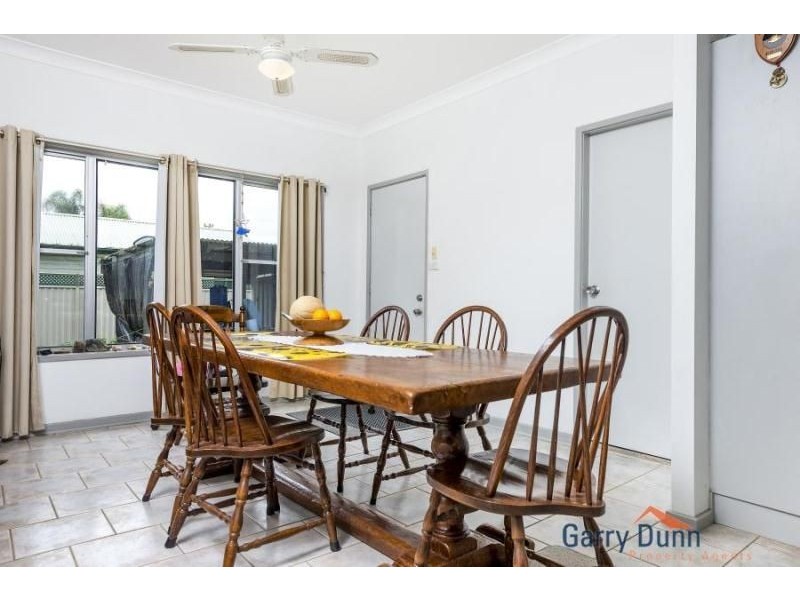 20 Anzac Mews, Wattle Grove NSW 2173