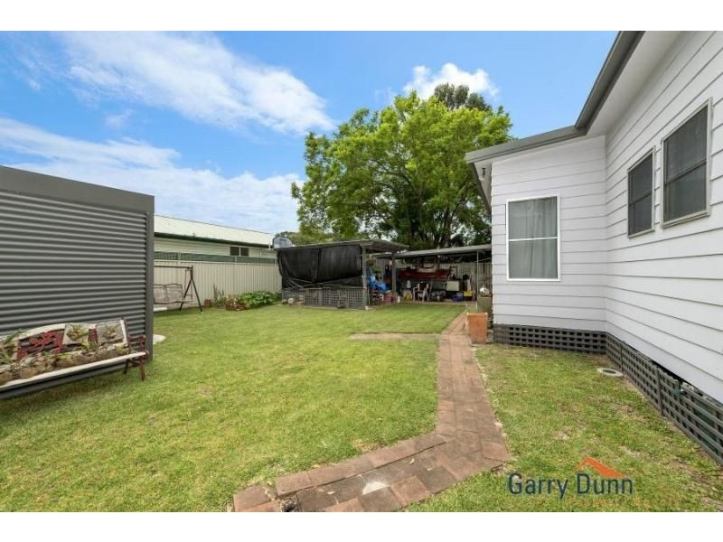 20 Anzac Mews, Wattle Grove NSW 2173