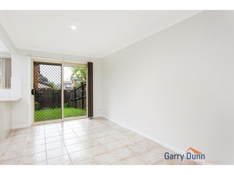 3/12 Johnston Ave, Lurnea NSW 2170