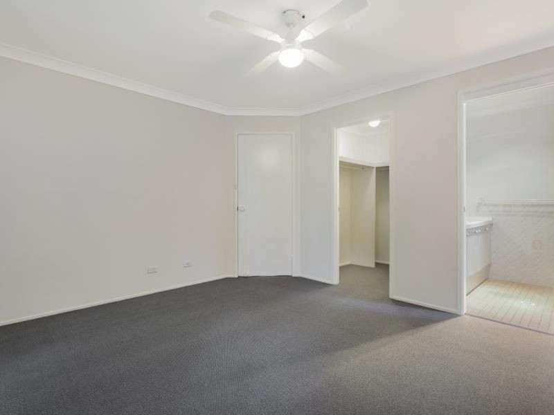 111 Norman Avenue, Hammondville NSW 2170