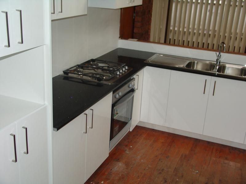 8 Boolarong Avenue, Chipping Norton NSW 2170