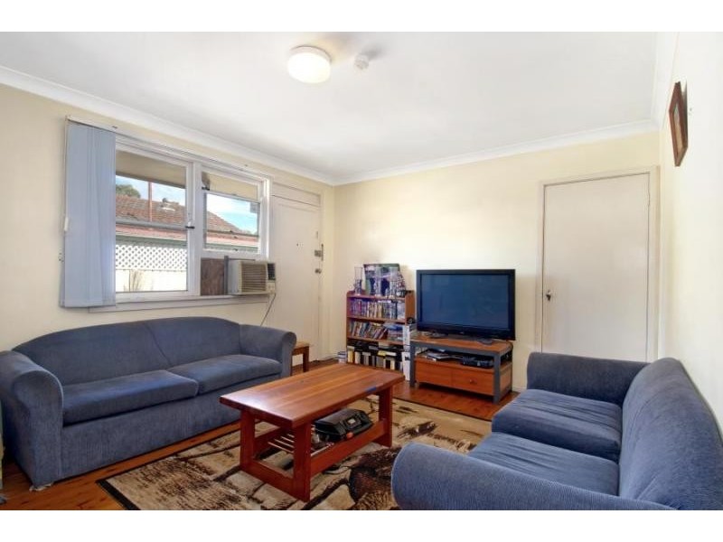 93 Bardia Pde, Holsworthy NSW 2173