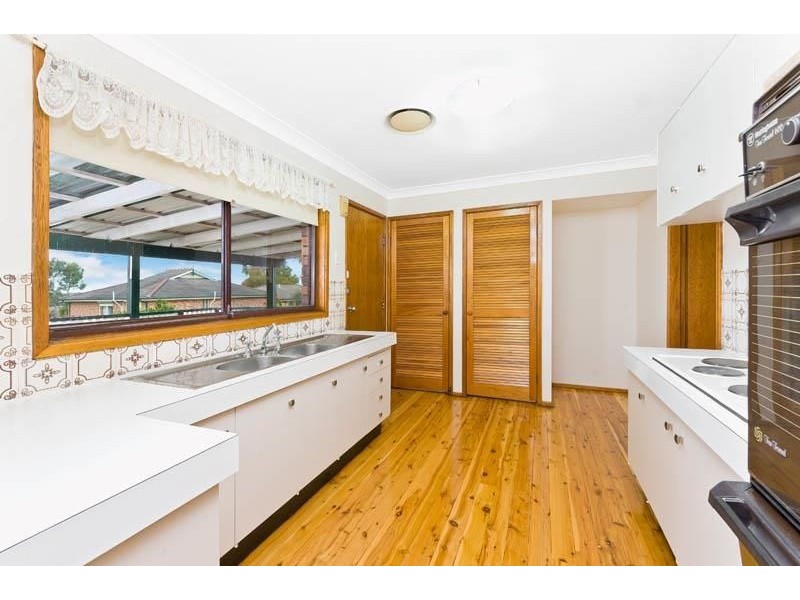 15 Attunga Ave, Moorebank NSW 2170