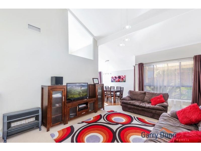 99 Walder Rd, Hammondville NSW 2170