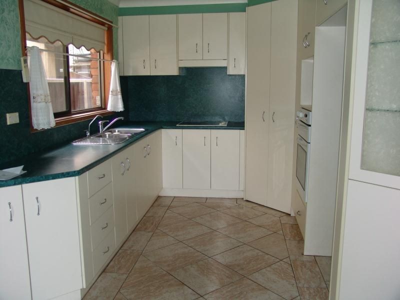 6 Cooper Avenue, Moorebank NSW 2170