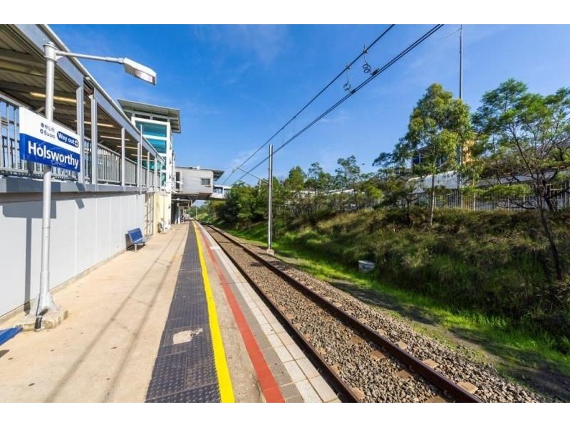 16 Morningside Parade, Holsworthy NSW 2173