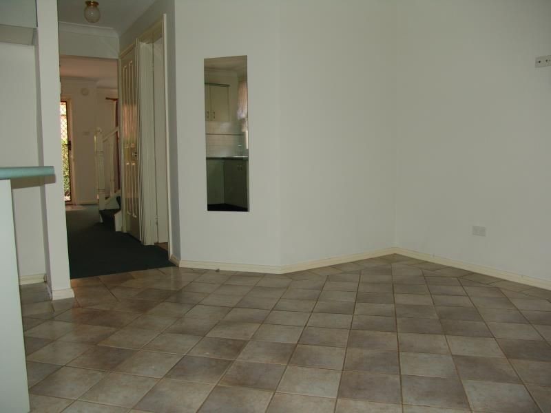 3/204 Heathcote Road, Hammondville NSW 2170