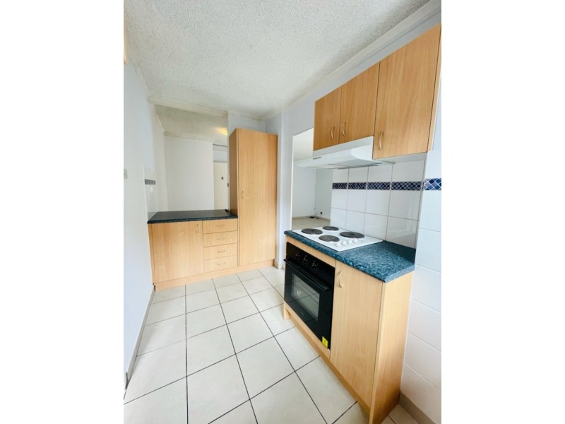 8/10 Drummond Street, Warwick Farm NSW 2170