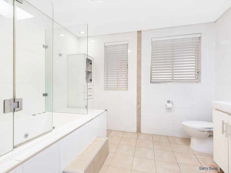 2/12 Marina Crescent, Cecil Hills NSW 2171