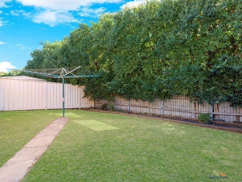 2/12 Marina Crescent, Cecil Hills NSW 2171