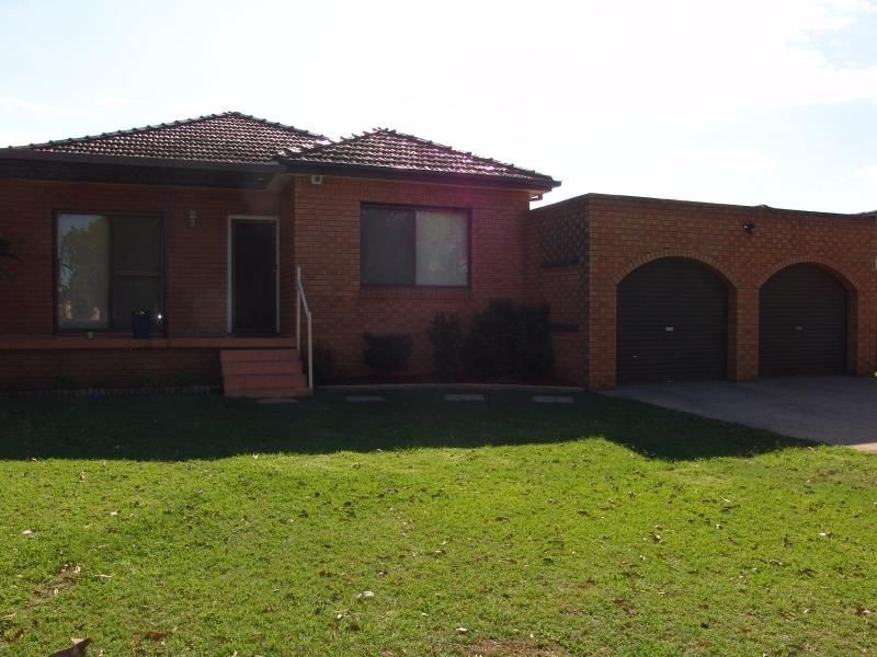 24 Derby Crescent, Chipping Norton NSW 2170