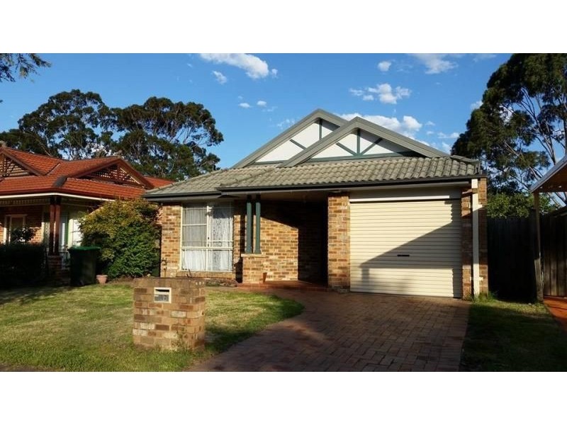 17 Corryton Court, Wattle Grove NSW 2173