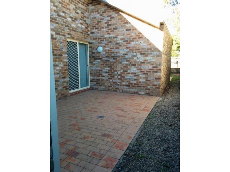 17 Corryton Court, Wattle Grove NSW 2173