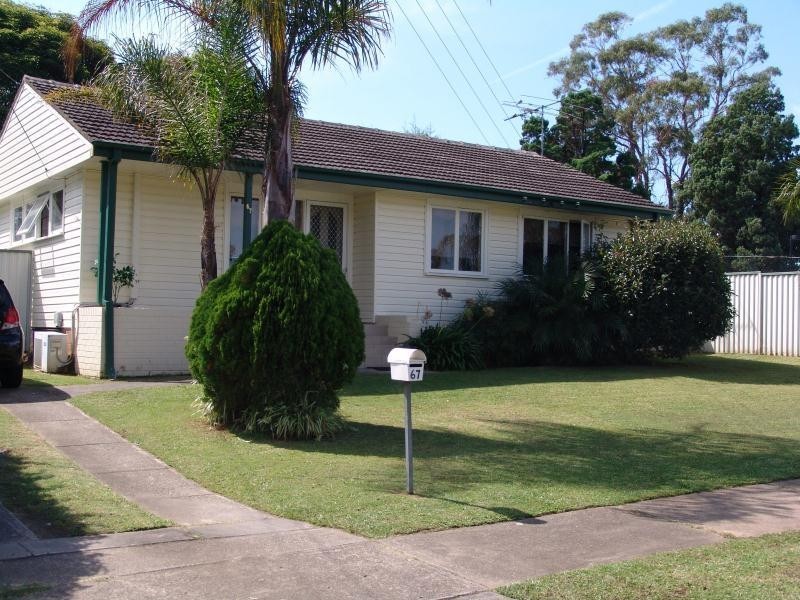 67 Brallos Avenue, Holsworthy NSW 2173