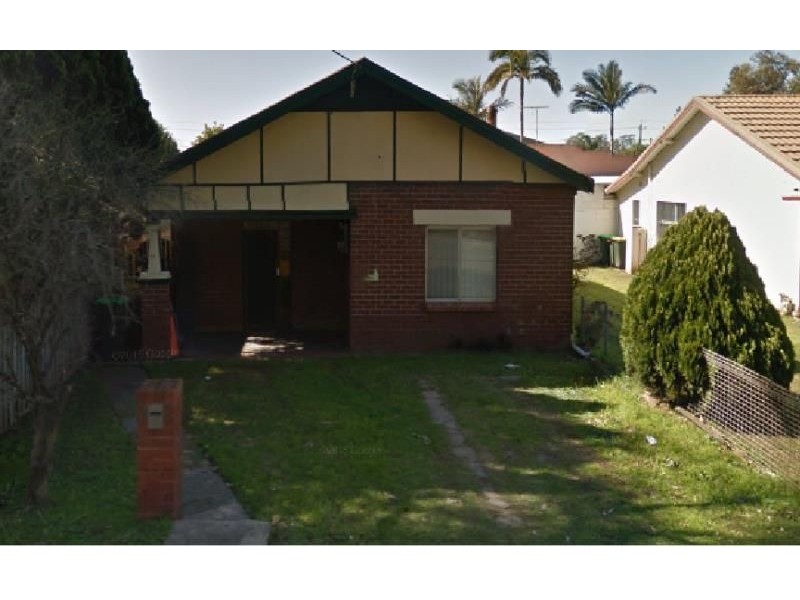 22 Moorebank Ave, Moorebank NSW 2170