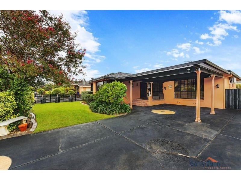 9 Spicer Ave, Hammondville NSW 2170