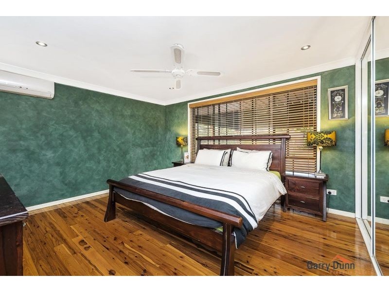 9 Spicer Ave, Hammondville NSW 2170