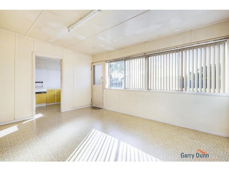 36 Ashcroft Ave, Casula NSW 2170