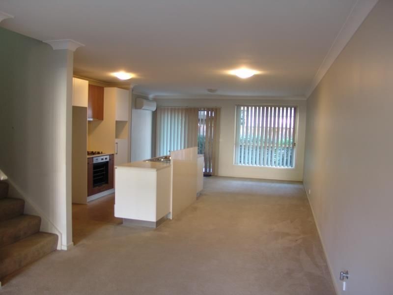 2 Acton Lane, Holsworthy NSW 2173
