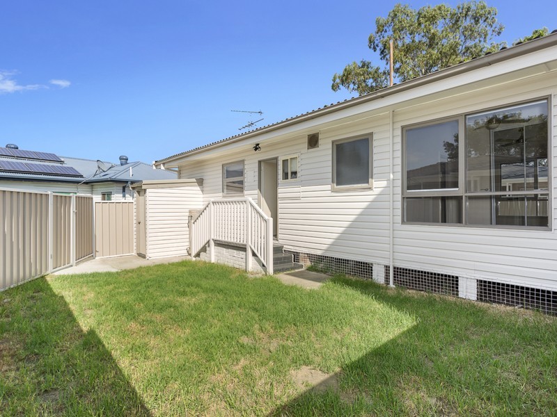 18 Walder Road, Hammondville NSW 2170