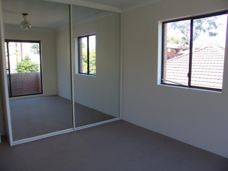 1/15 Lachlan Street, Liverpool NSW 2170