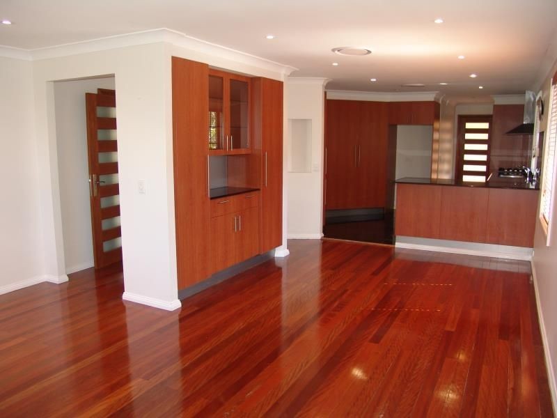 18 Rix Avenue, Hammondville NSW 2170