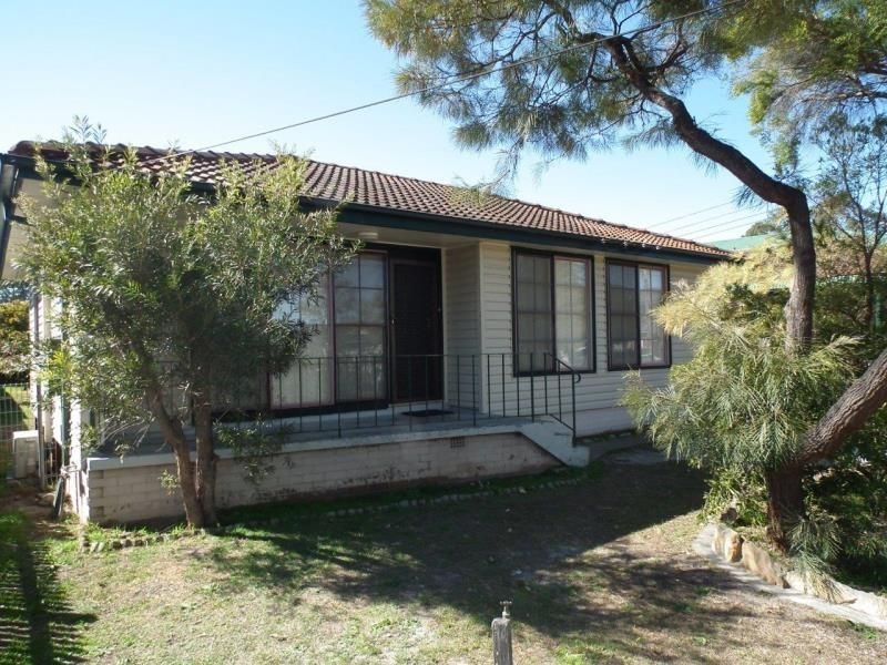 34 Mubo Crescent, Holsworthy NSW 2173