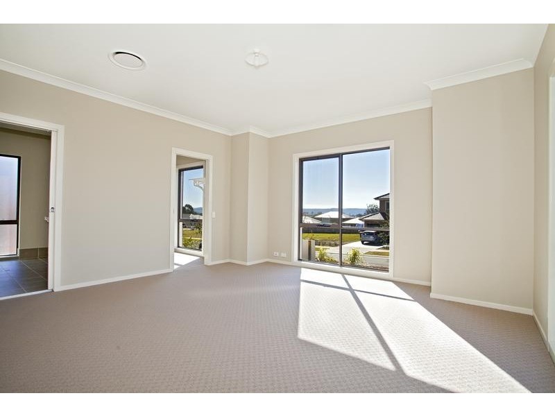 6 Cooper Street Bingara Gorge, Wilton NSW 2571