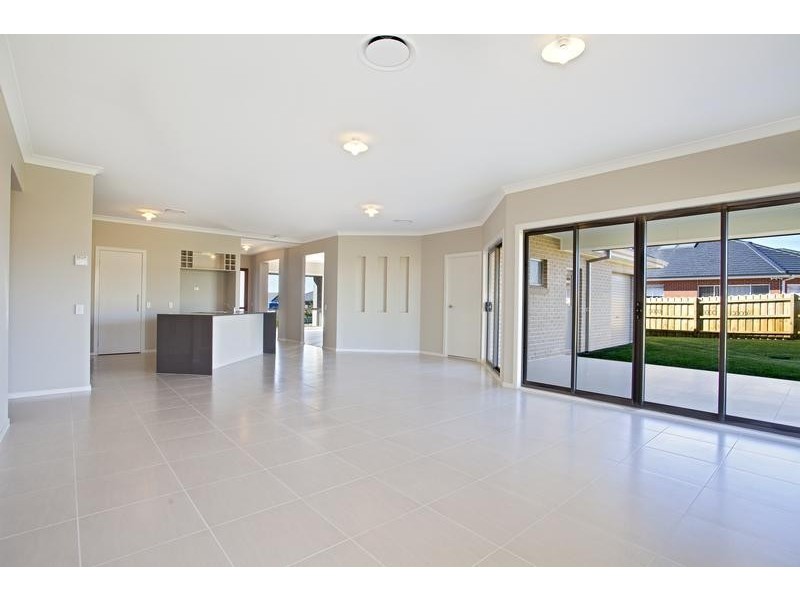 6 Cooper Street Bingara Gorge, Wilton NSW 2571