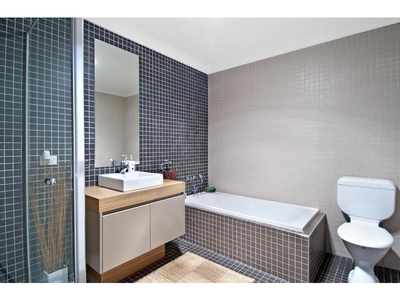 40 York Street, Casula NSW 2170